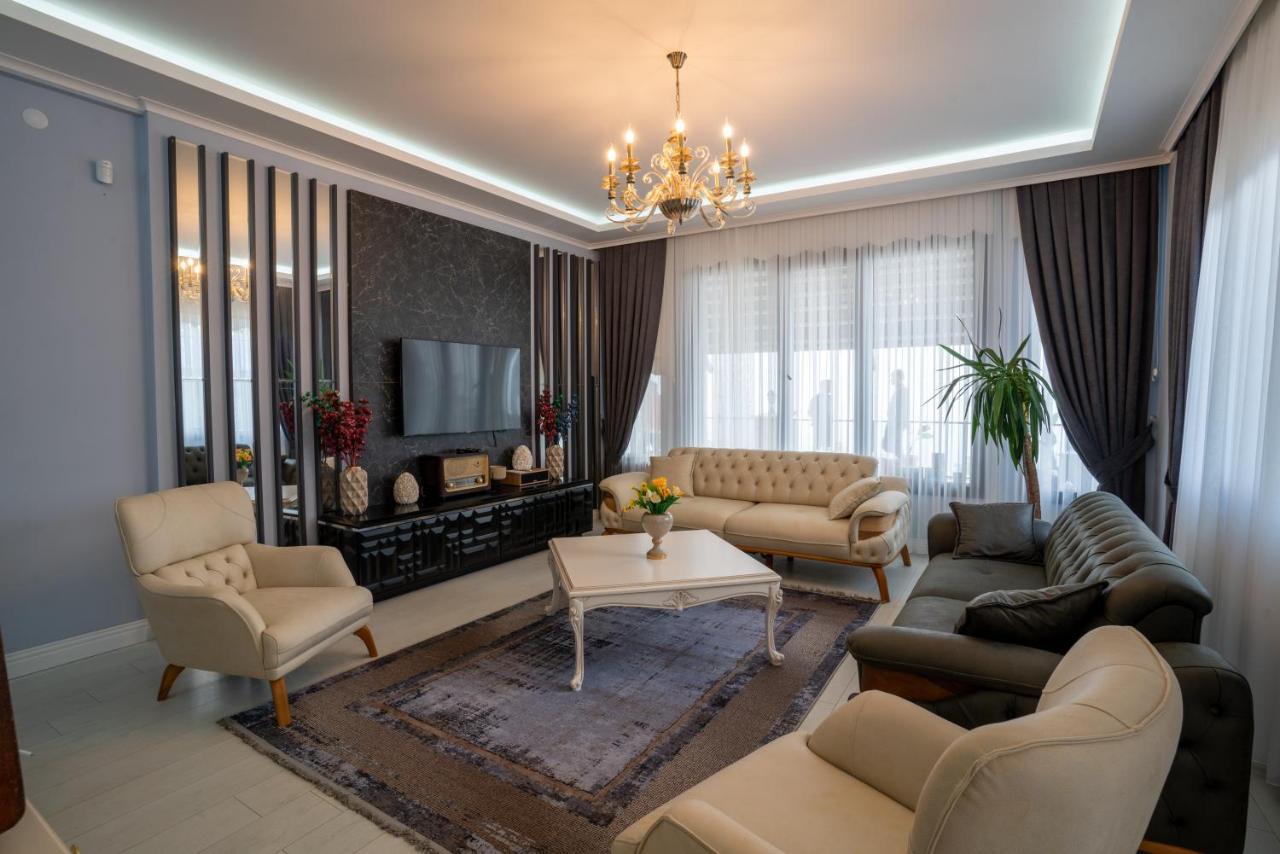Poison Garden Suite Gozalan Luaran gambar